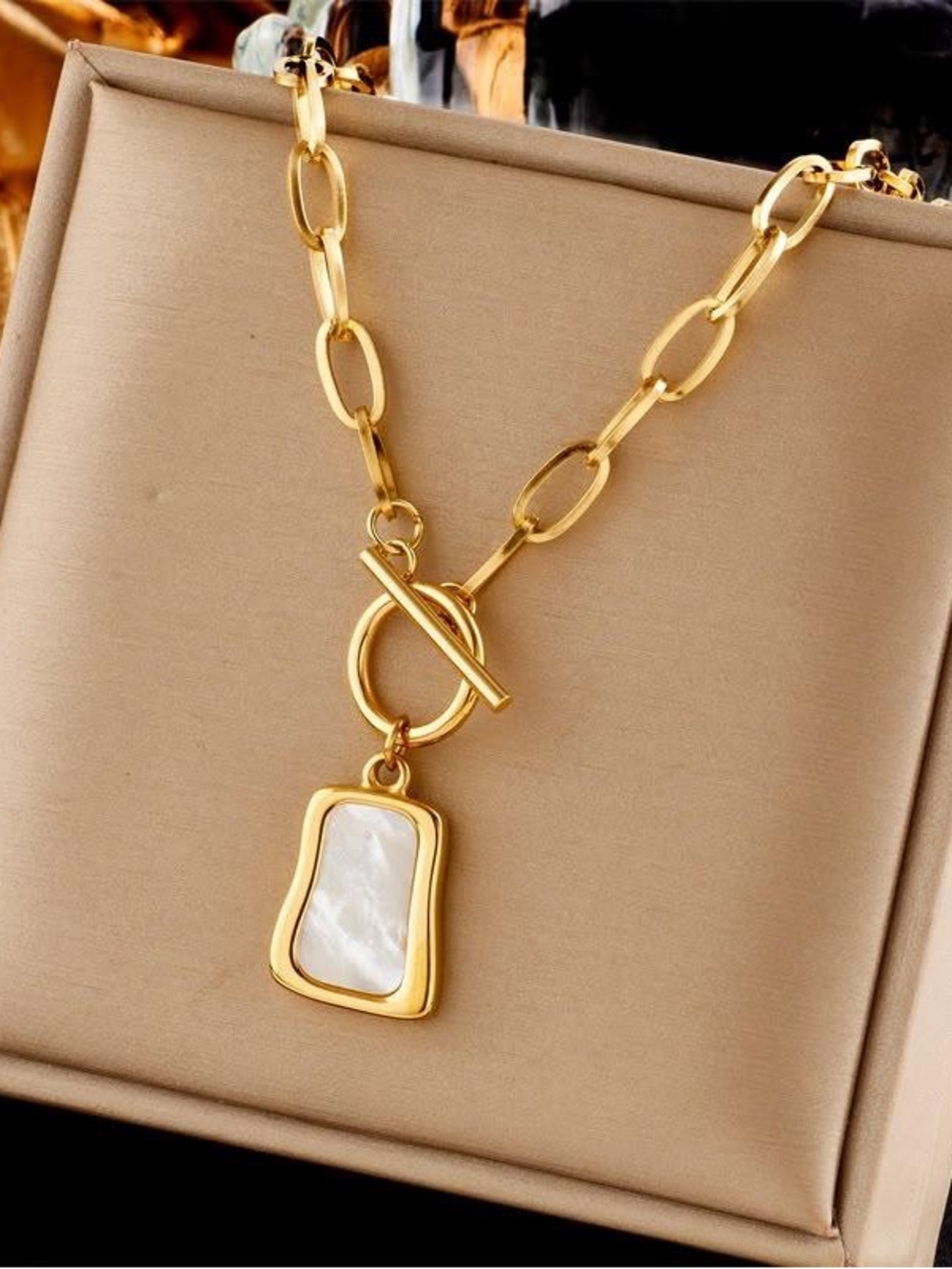 Gold Link Necklace with White Mother-of-Pearl Pendant